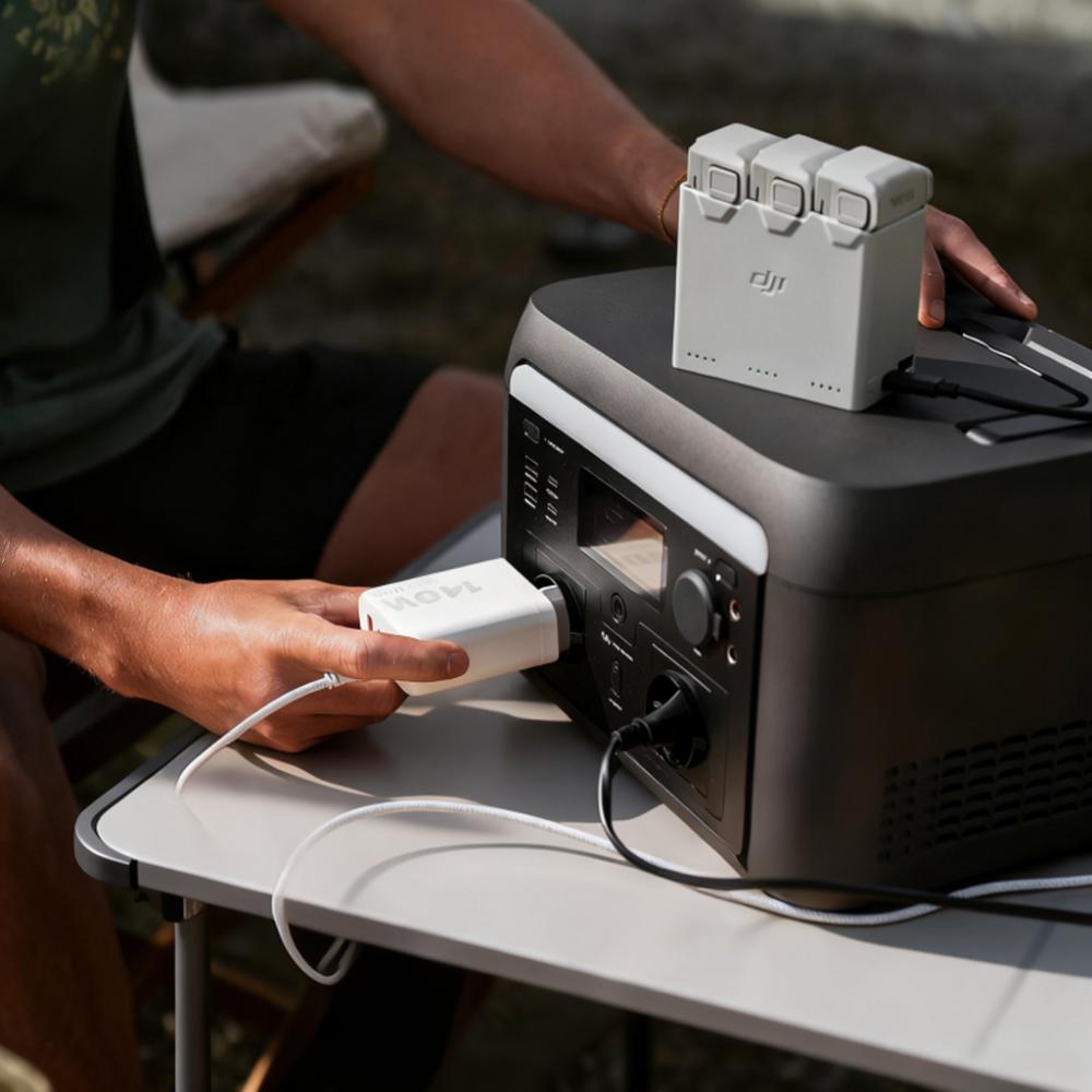 600W Power Station with 9 Ports & PowerBoost - Solar/Car Charging for Camping & Emergencies